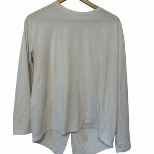 Uniqlo Women's White Long-Sleeve Crew Top
